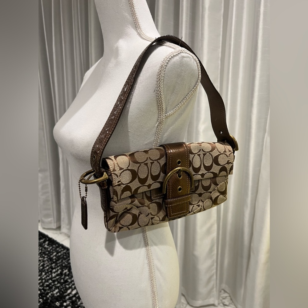 Coach Shoulder Bag